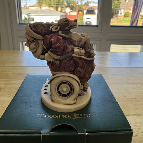 Harmony Kingdom Smooth Operator Santa on Segway With Reindeer Nintendo DS W/box - Picture 5 of 12